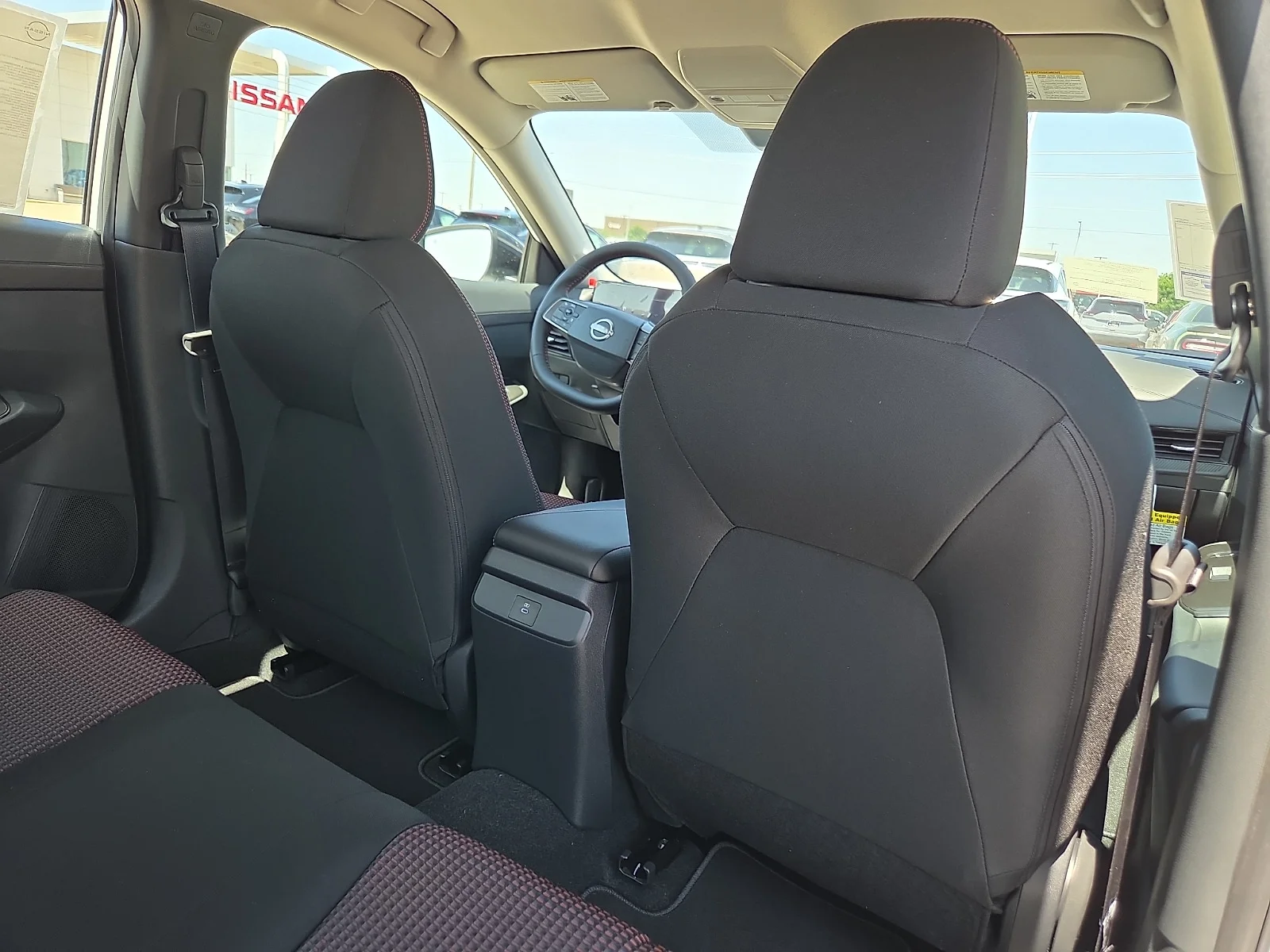 New 2026 QAC Aspen Whit Nissan SR image 11