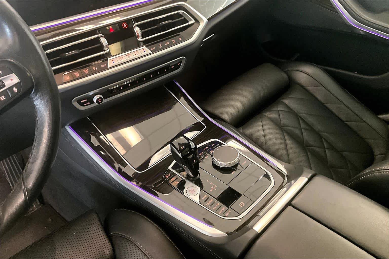 Used 2023 Mineral White Metallic BMW sDrive40i image 15