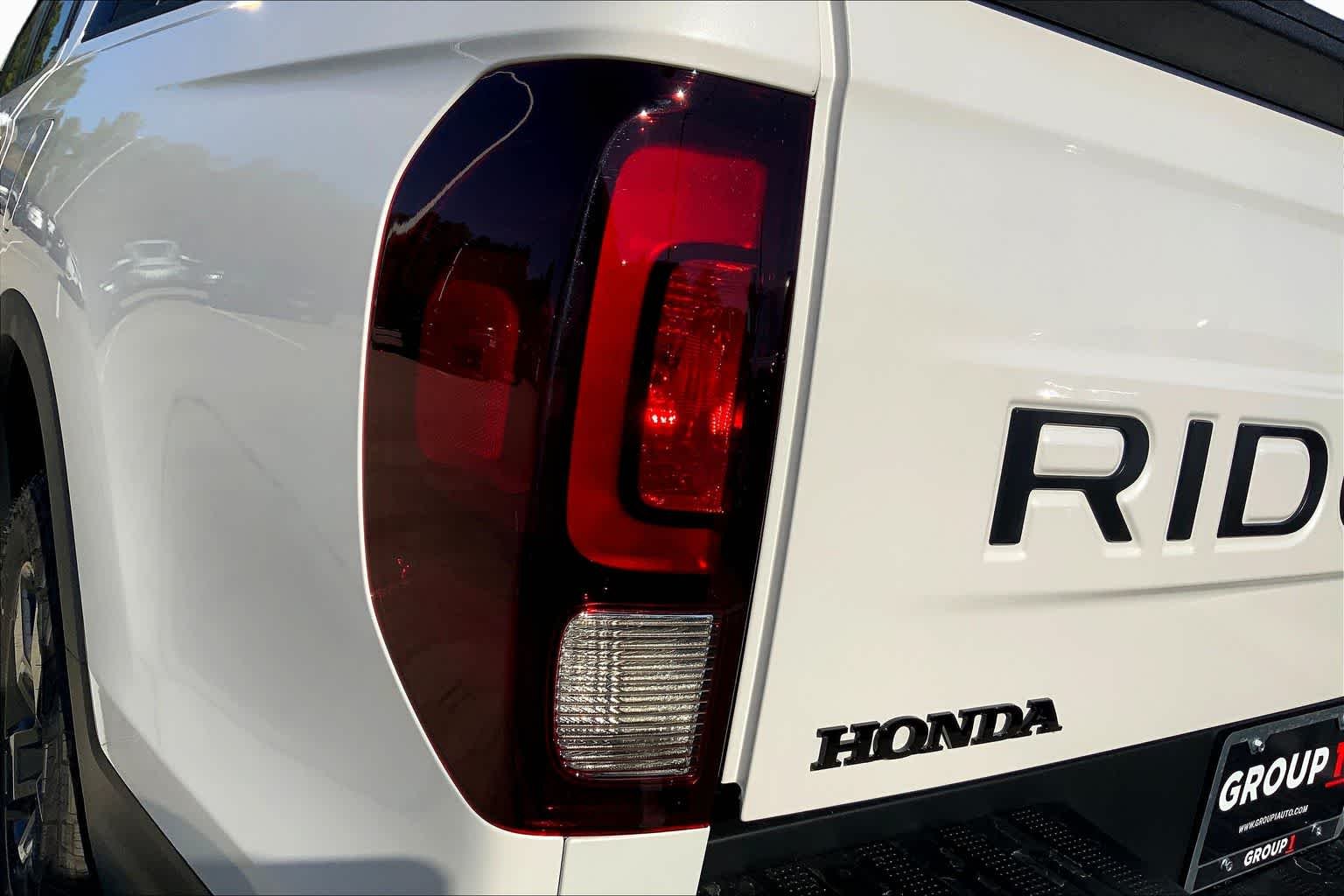 New 2026 Platinum White Pearl Honda TrailSport image 14