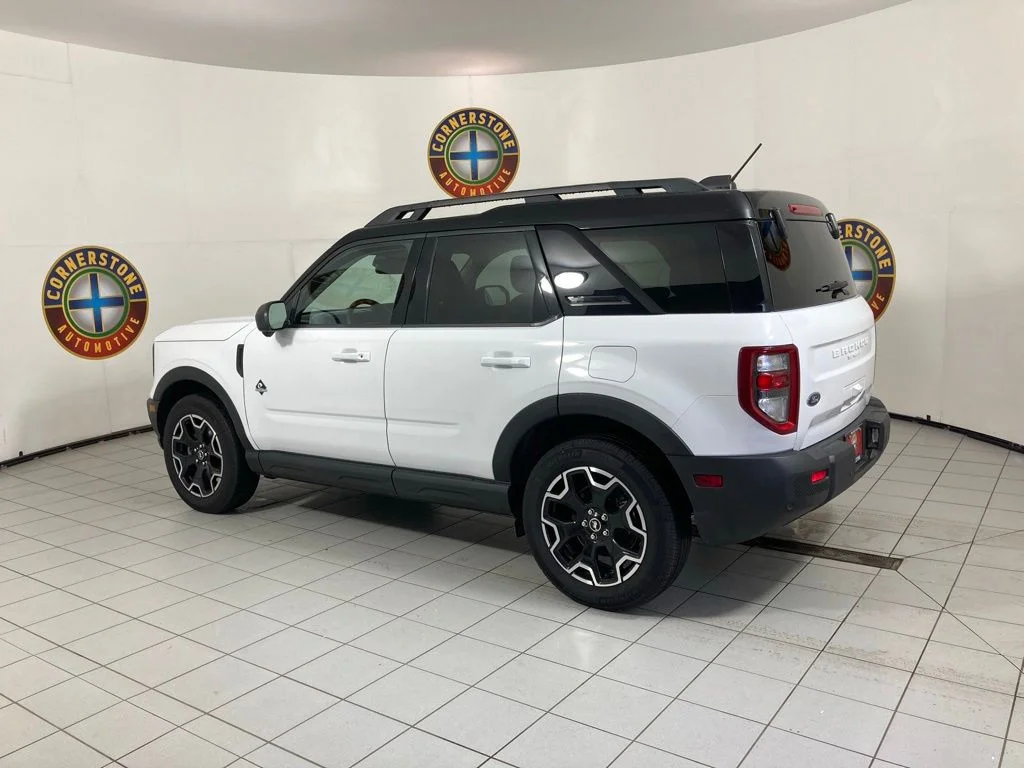 Used 2025 White Ford Outer Banks image 23