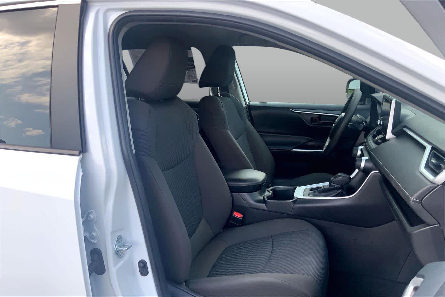 Certified Used 2025 Ice Toyota LE image 8