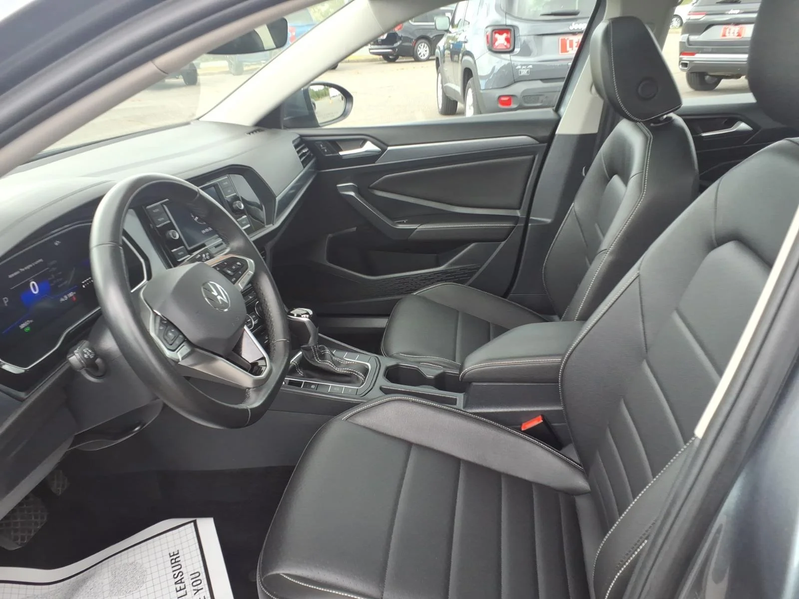 Used 2024 Black Pearl Volkswagen 1.5T SE image 13
