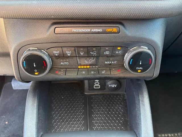 Used 2023 Red Ford Outer Banks image 23