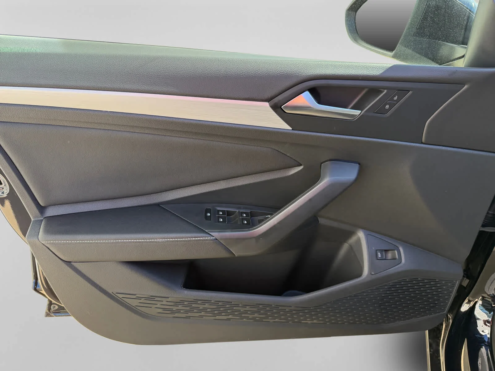 New 2027 Deep Black Pearl Volkswagen S image 10