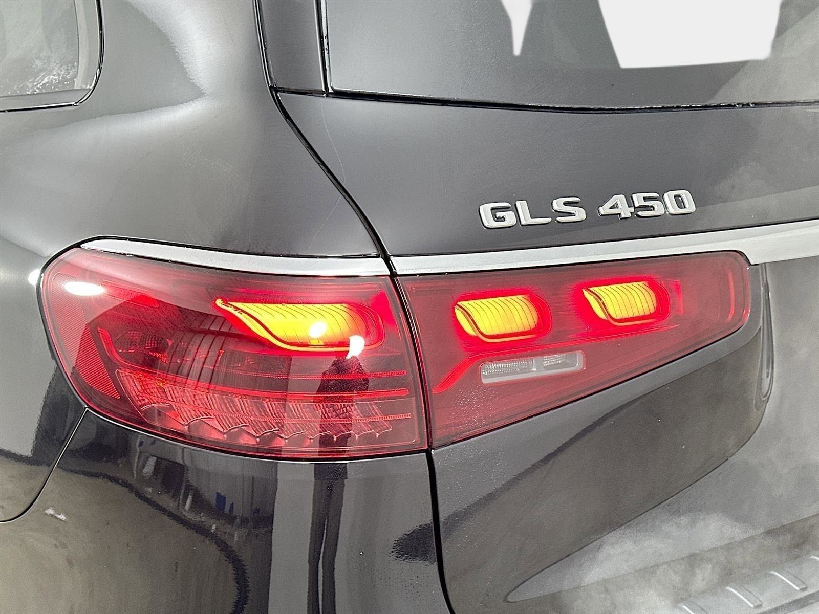 Used 2026  Mercedes-Benz GLS 450 image 46