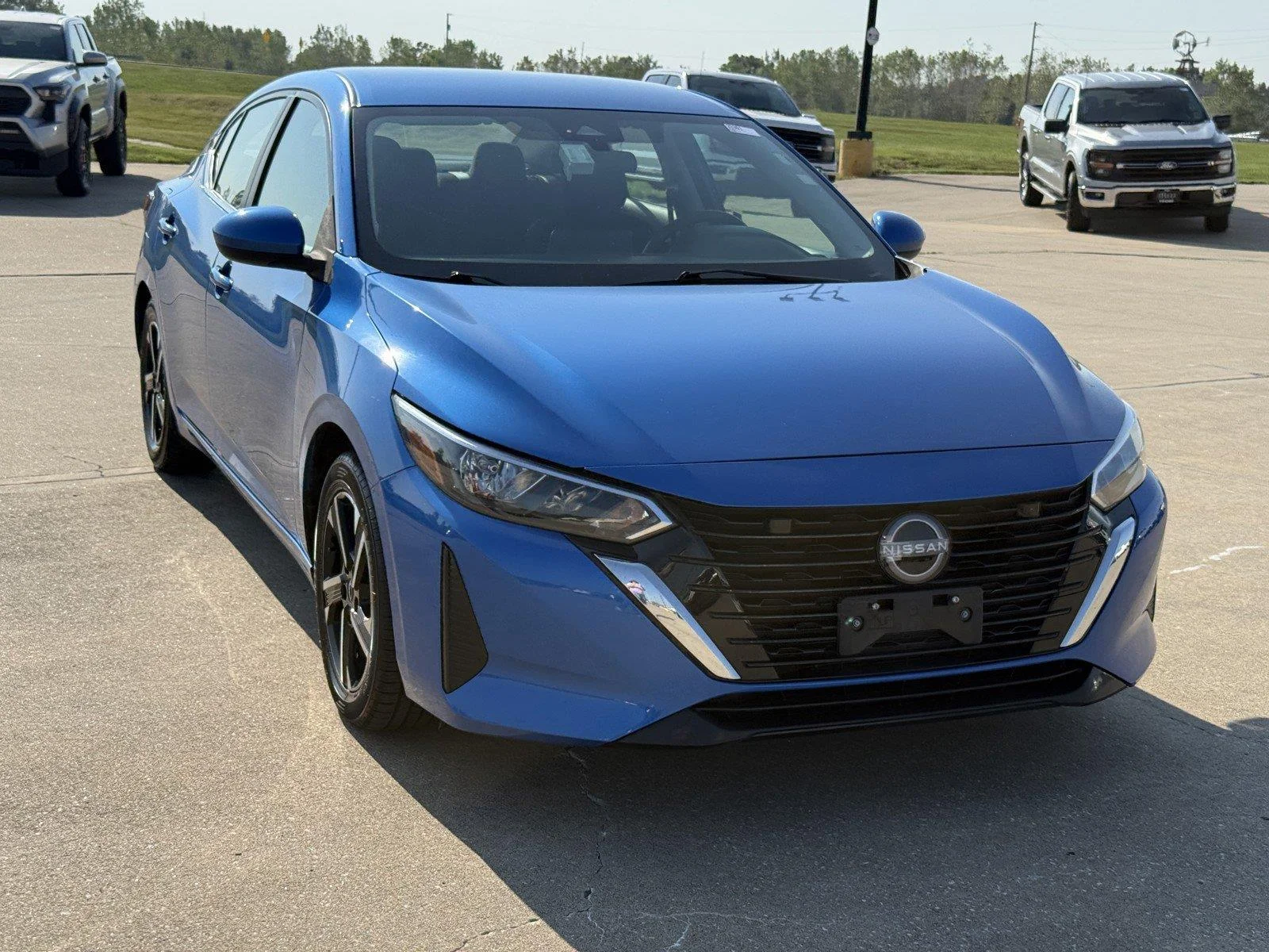 Used 2024 Nissan Sentra SV with VIN 3N1AB8CV6RY378852 for sale in Harrisonville, MO