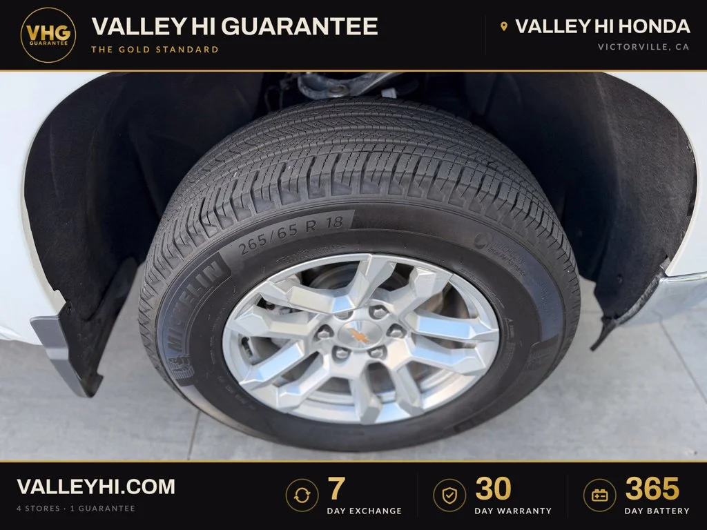 Used 2026 Summit White Chevrolet LT image 13