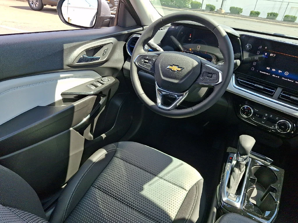 New 2026 Sterling Gray Metallic Chevrolet LT image 10