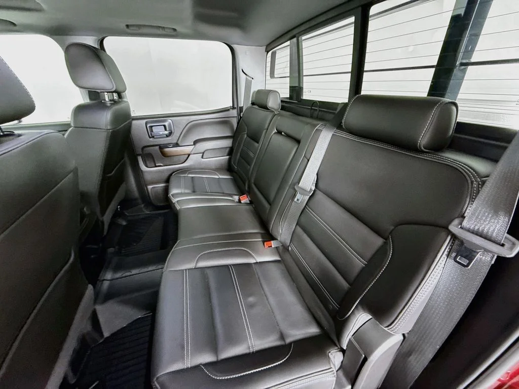 Used 2019 Red Quartz Tintcoat GMC Denali image 25