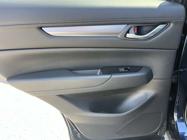 Used 2022 Blue Mazda 2.5 S Preferred Package image 19