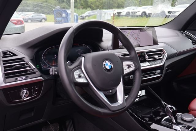 Used 2023 Black BMW xDrive30i image 5