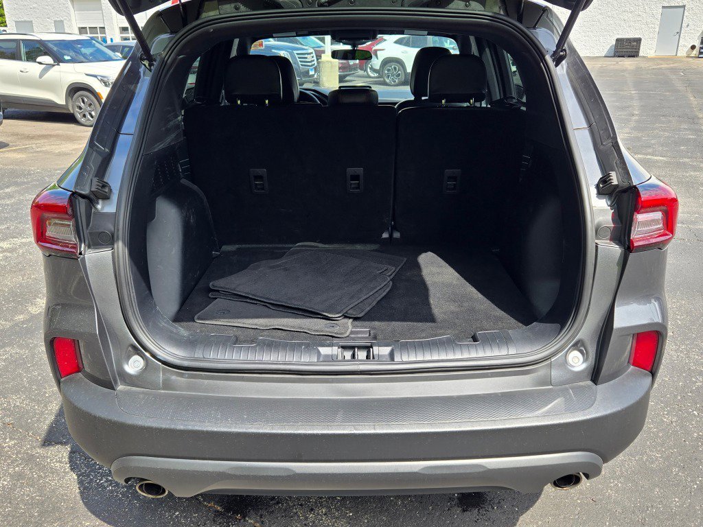 2025 Ford Escape ST-Line - Photo 14
