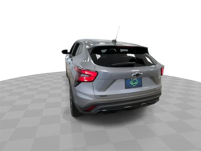 2024 Chevrolet Trax 1RS, photo 8 of 12