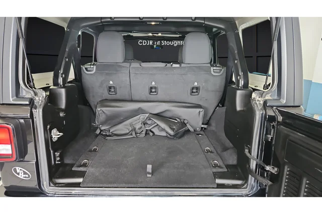 Used 2022 Black Clearcoat Jeep Unlimited Sport image 26