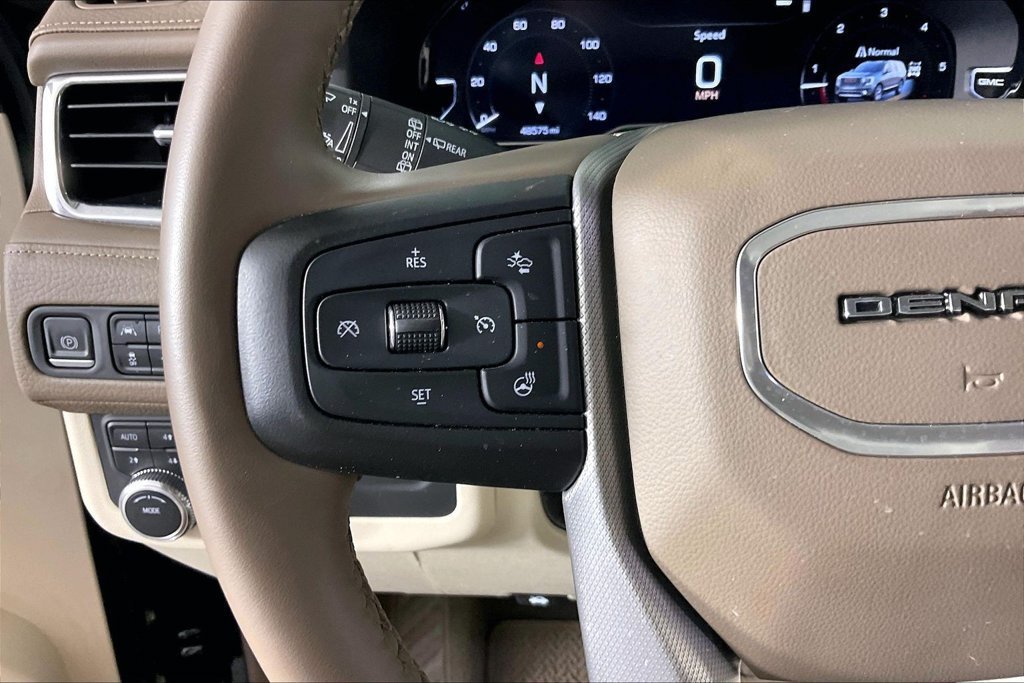 2023 GMC Yukon Denali - Photo 10