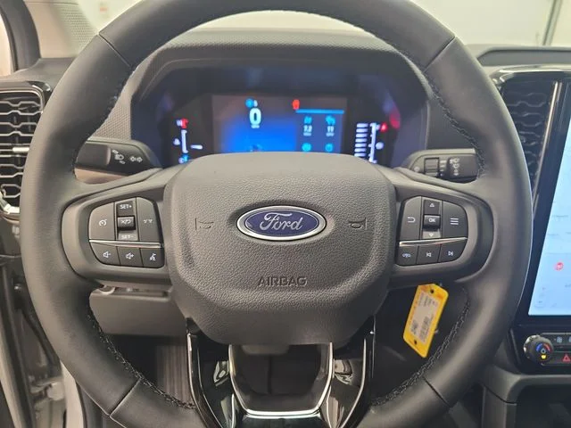 New 2026 Avalanche Ford XLT image 32