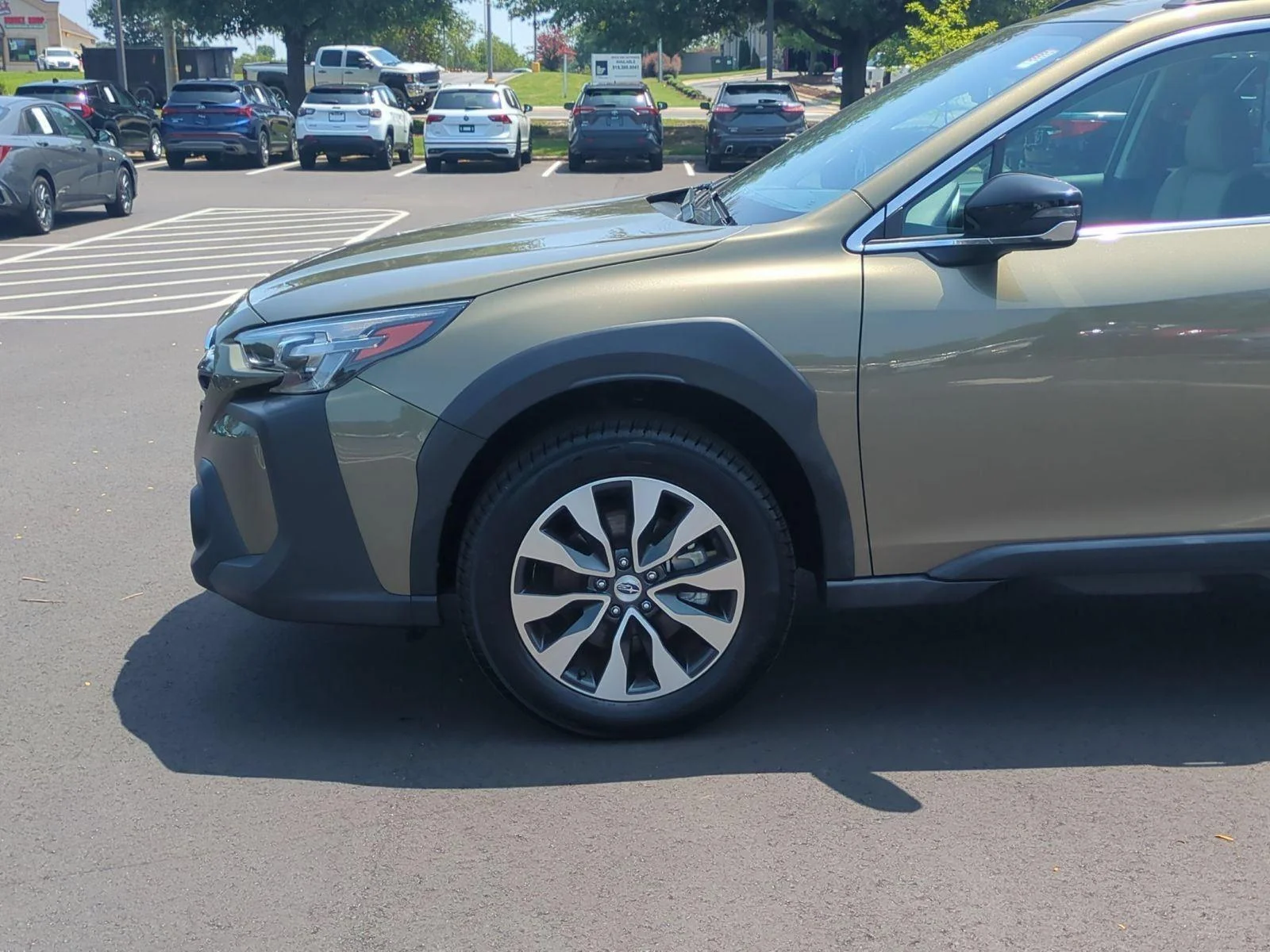Used 2023 Autumn Green Metallic Subaru Limited XT image 10