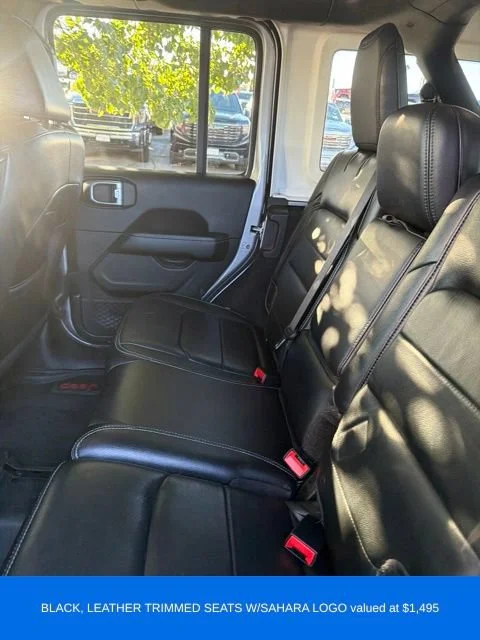 Used 2018 Silver Jeep Sahara 4x4 image 7