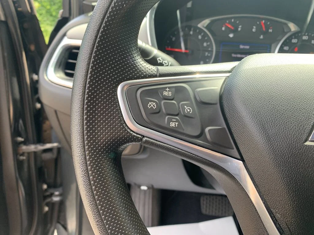 Used 2019 Gray Chevrolet LT image 28