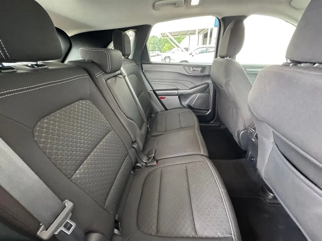 Used 2024 Silver Ford Active image 23