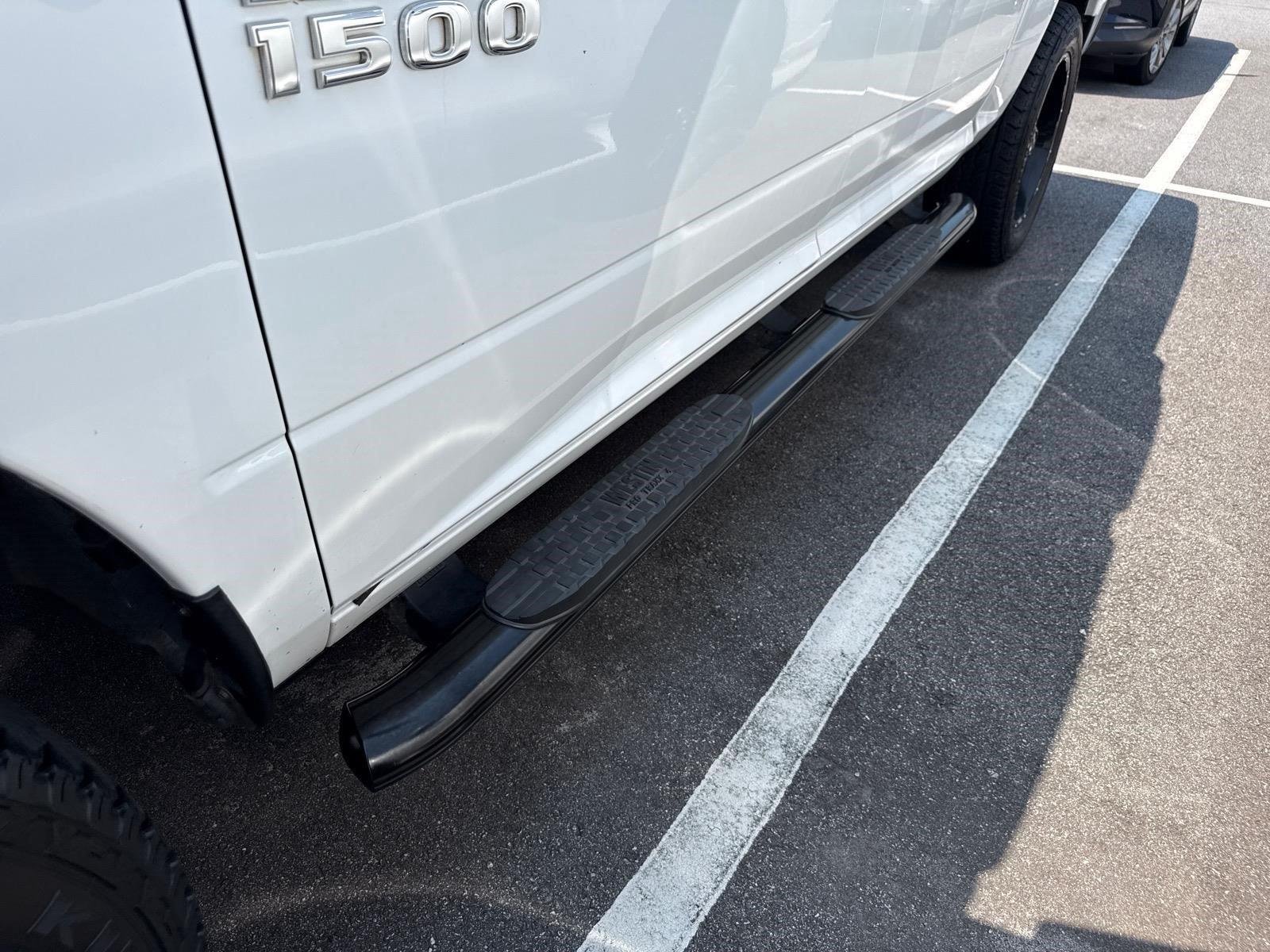 Used 2016 Bright White Clearcoat Ram Tradesman image 4