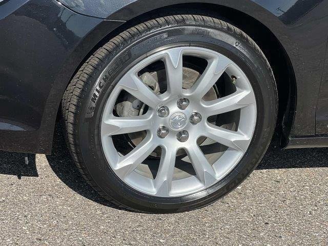 Used 2015 CARBON BLACK METALLIC Buick Premium I image 10