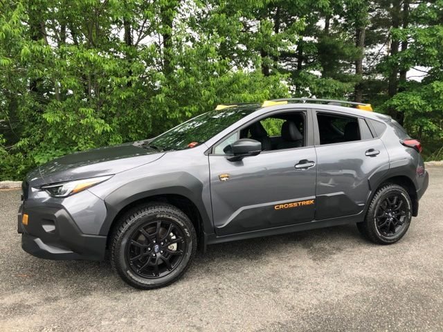 Used 2025 Gray Subaru Wilderness image 9