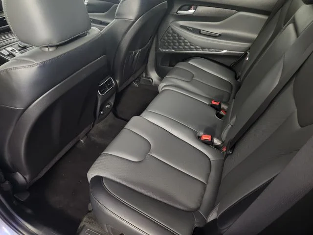 Used 2023 Silver Hyundai SEL image 17
