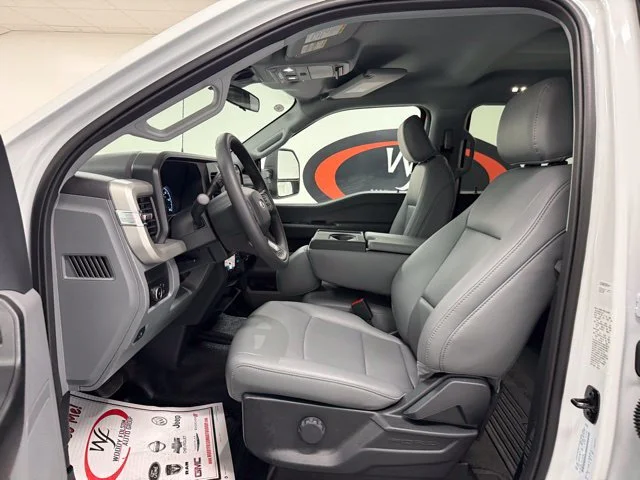New 2026 Oxford White Ford F-350® XL image 34