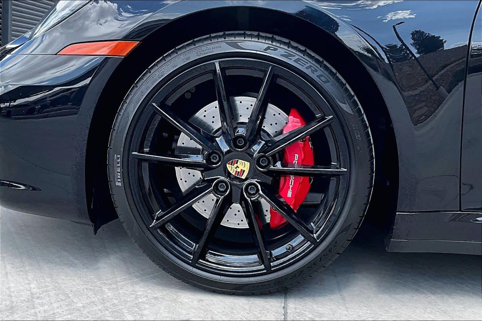 Used 2022 Jet Black Metallic Porsche Carrera S image 11