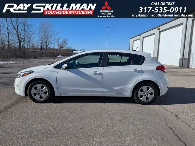 2017 Kia Forte5 LX - Photo 11