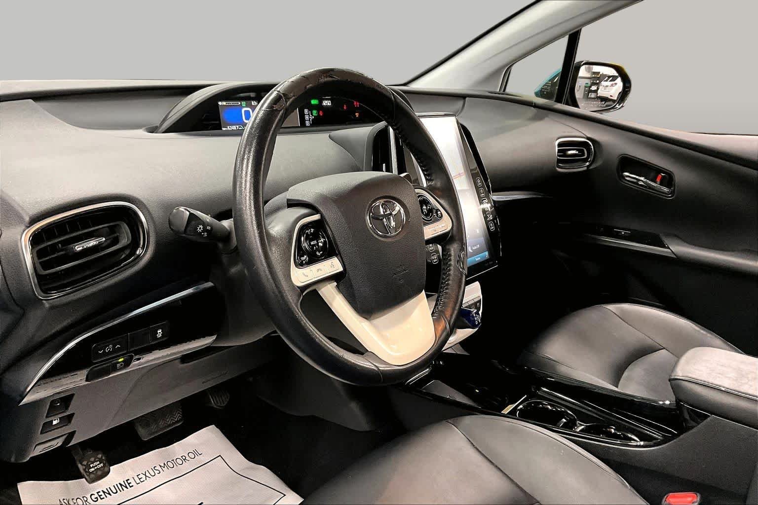 Used 2017 Blue Magnetism Toyota Premium image 16