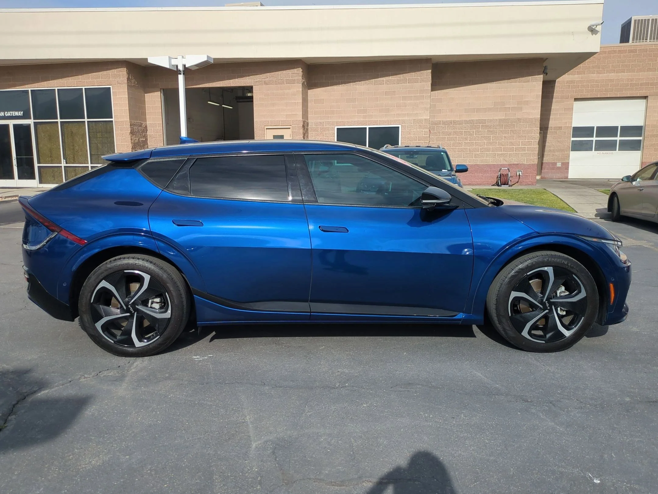 Used 2024 Yacht Blue Kia GT-Line image 6