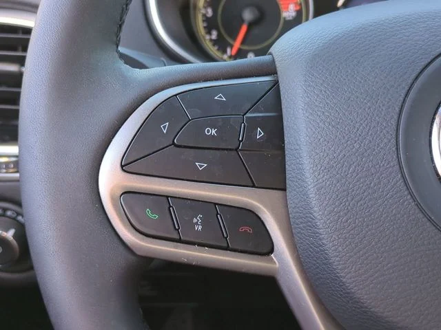 Used 2022 White Jeep Limited image 25