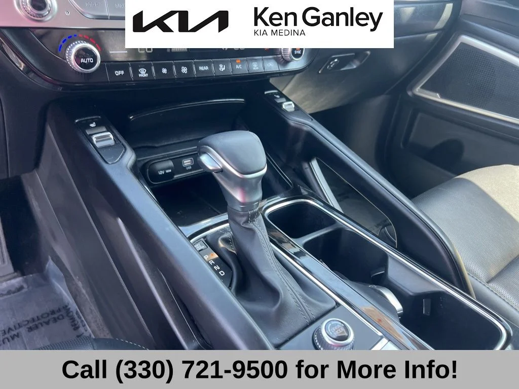 Used 2024 Black Kia S image 35