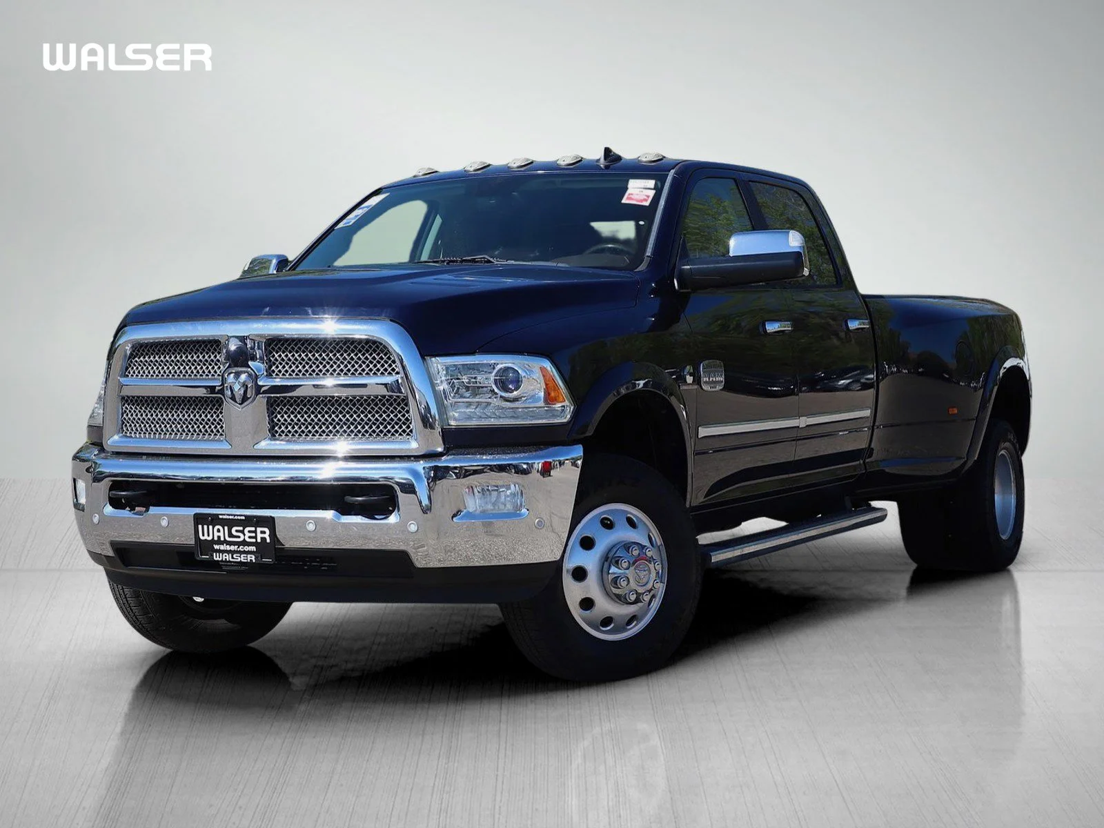 2016 RAM 3500 Laramie Longhorn 4X4 Crew Cab LWB's photo
