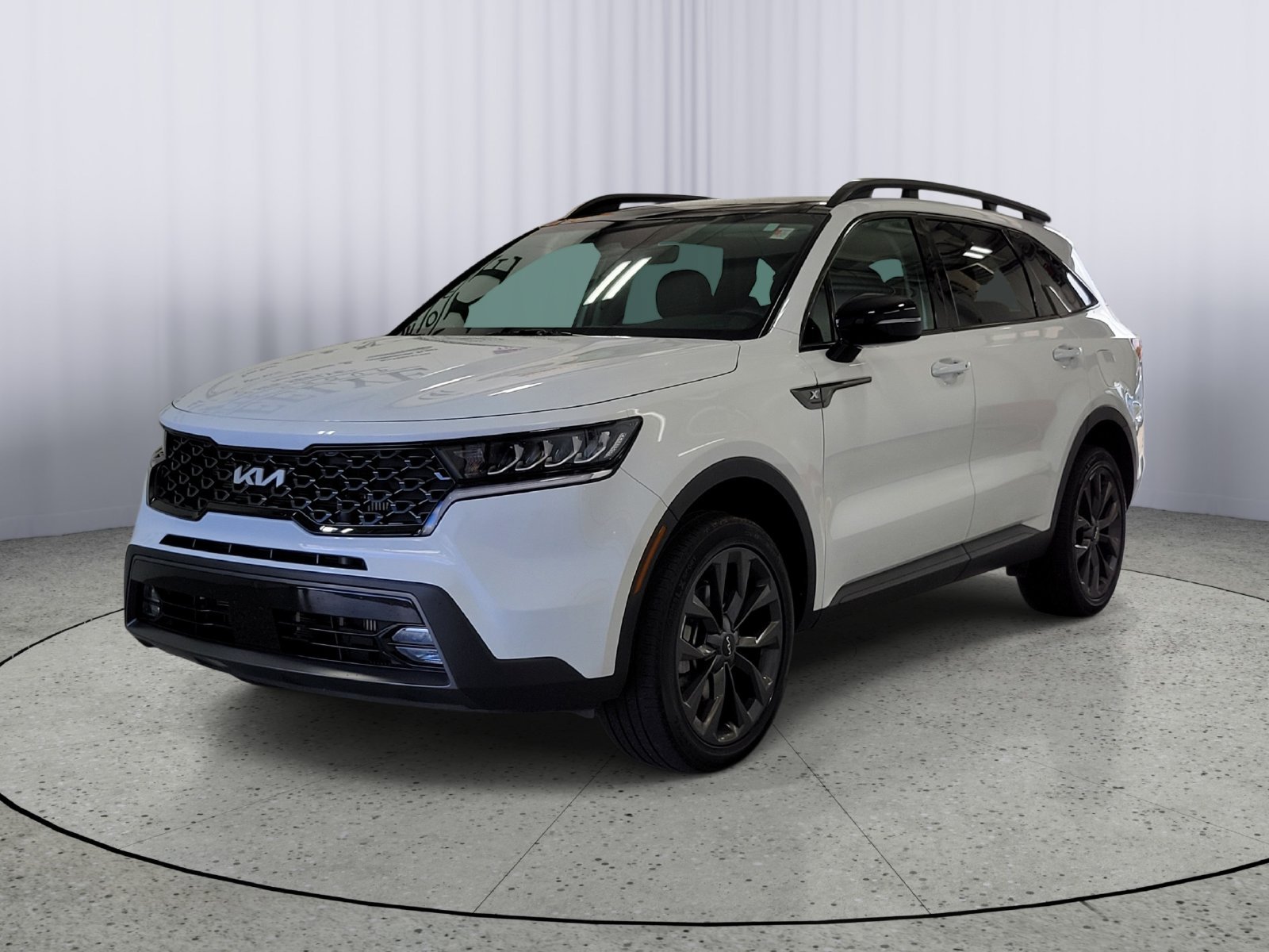 Used 2023 White Kia X-Line EX image 4