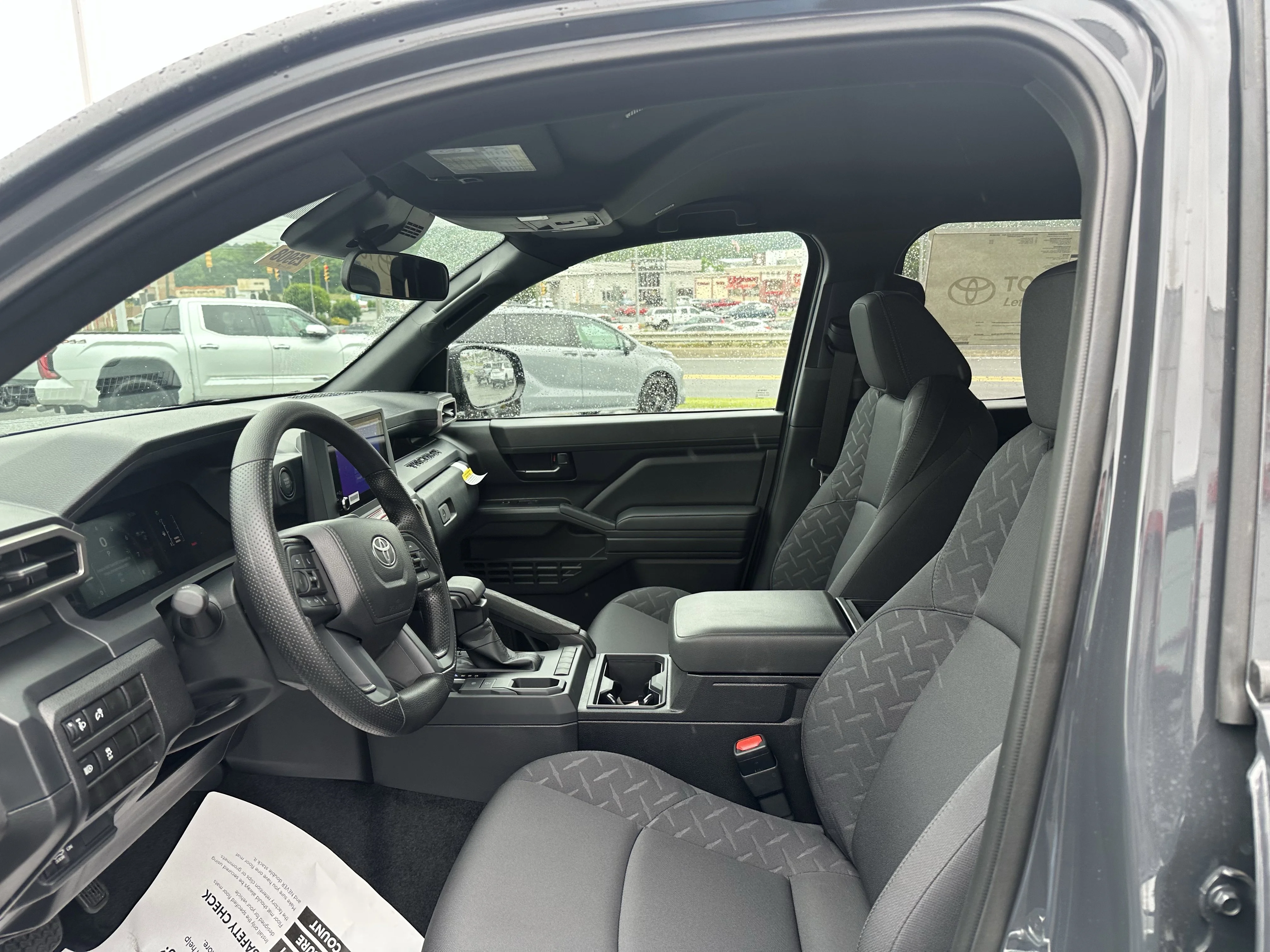 2026 Toyota Tacoma SR - Photo 11