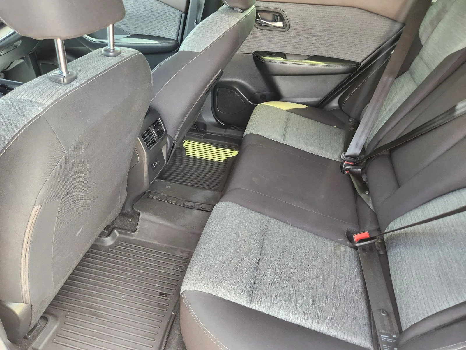 Used 2023 Black Nissan SV image 29