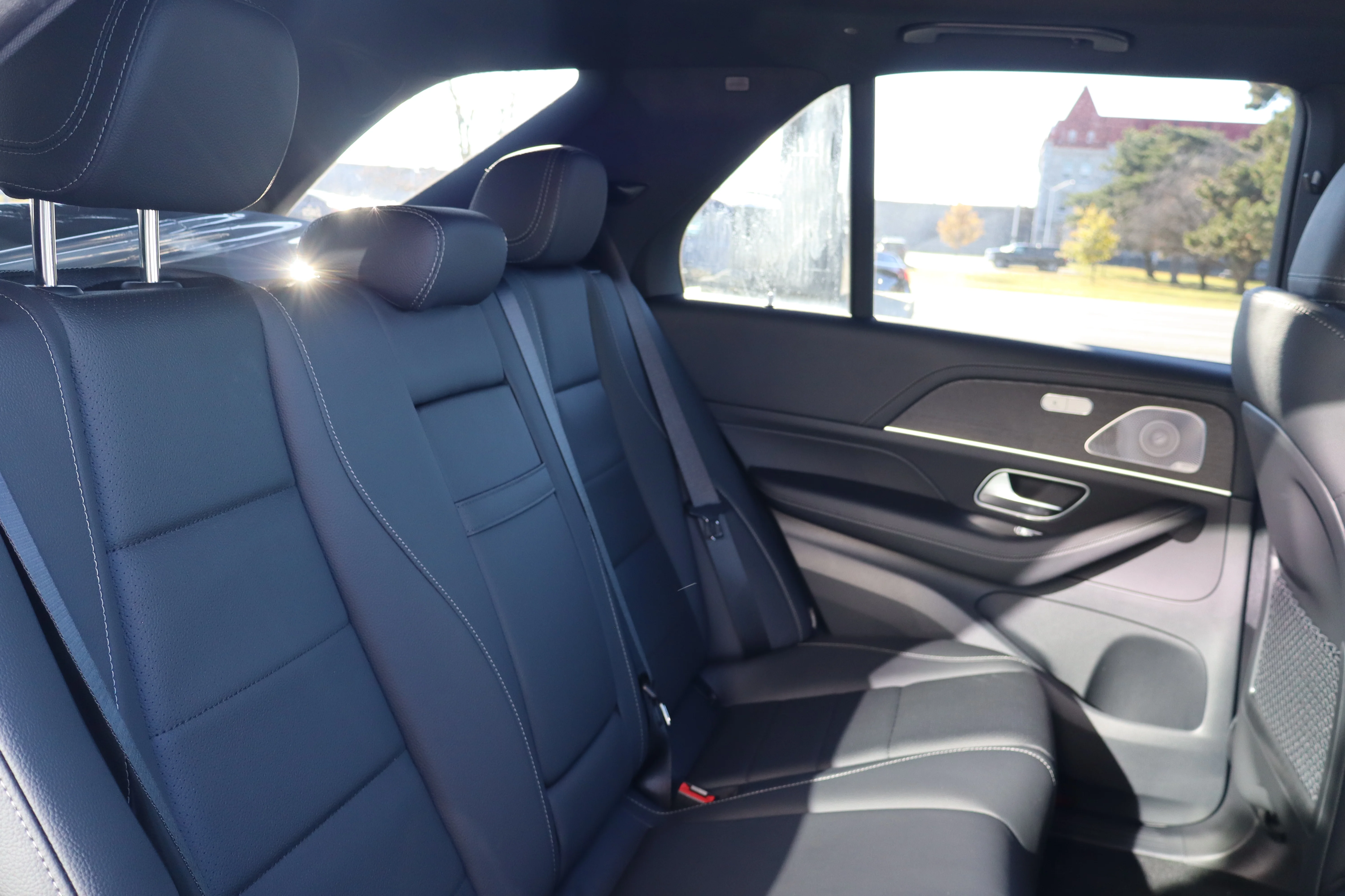 New 2026 Grey Mercedes-Benz Gle 350 4matic Suv image 31