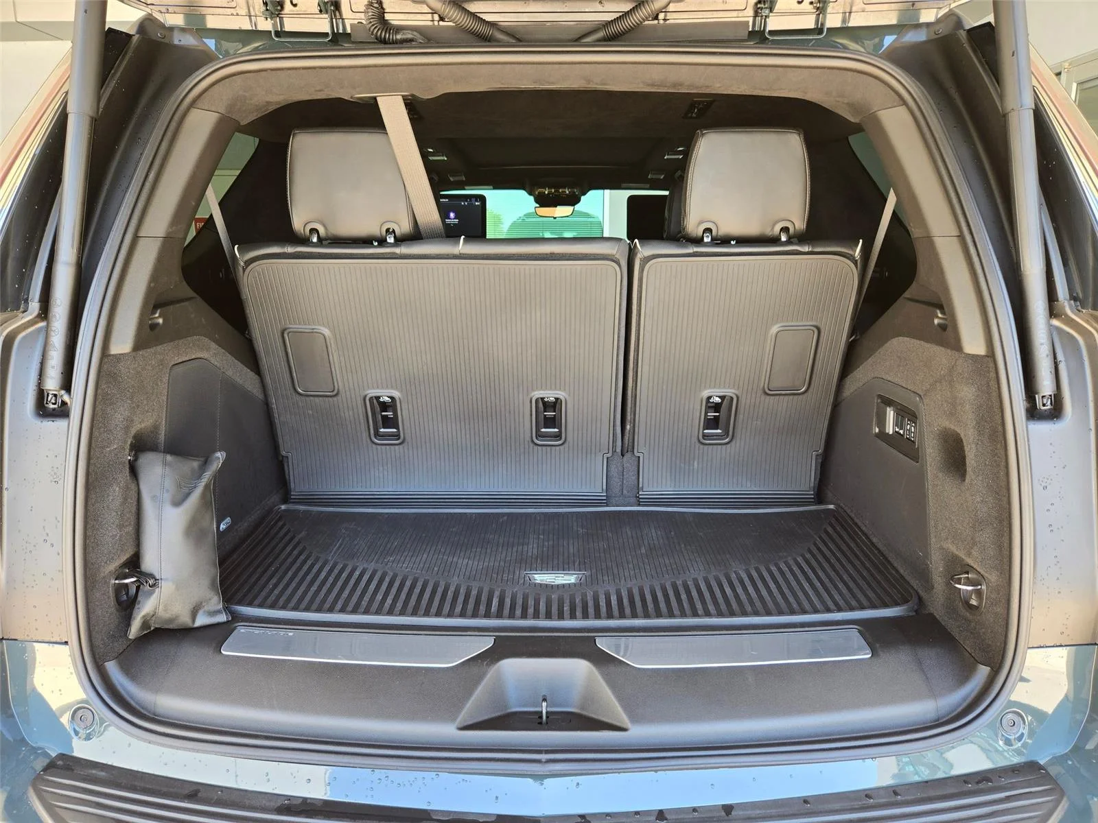 Used 2026 Aegean Stone Cadillac AWD V-Series image 35