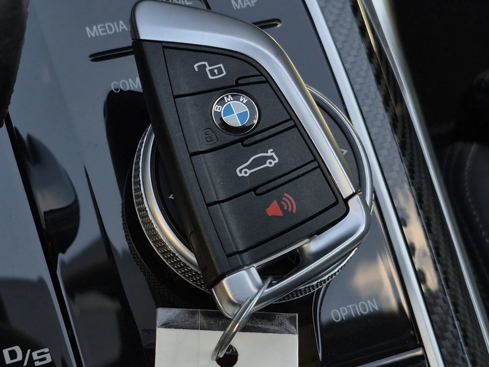 Used 2022 Skyscraper Grey Metallic BMW Competition xDrive image 36