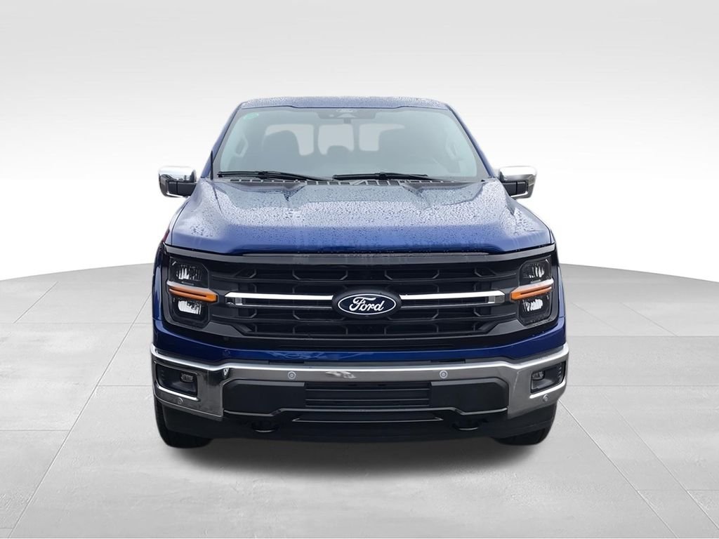 New 2026 Blue Ford XLT image 3