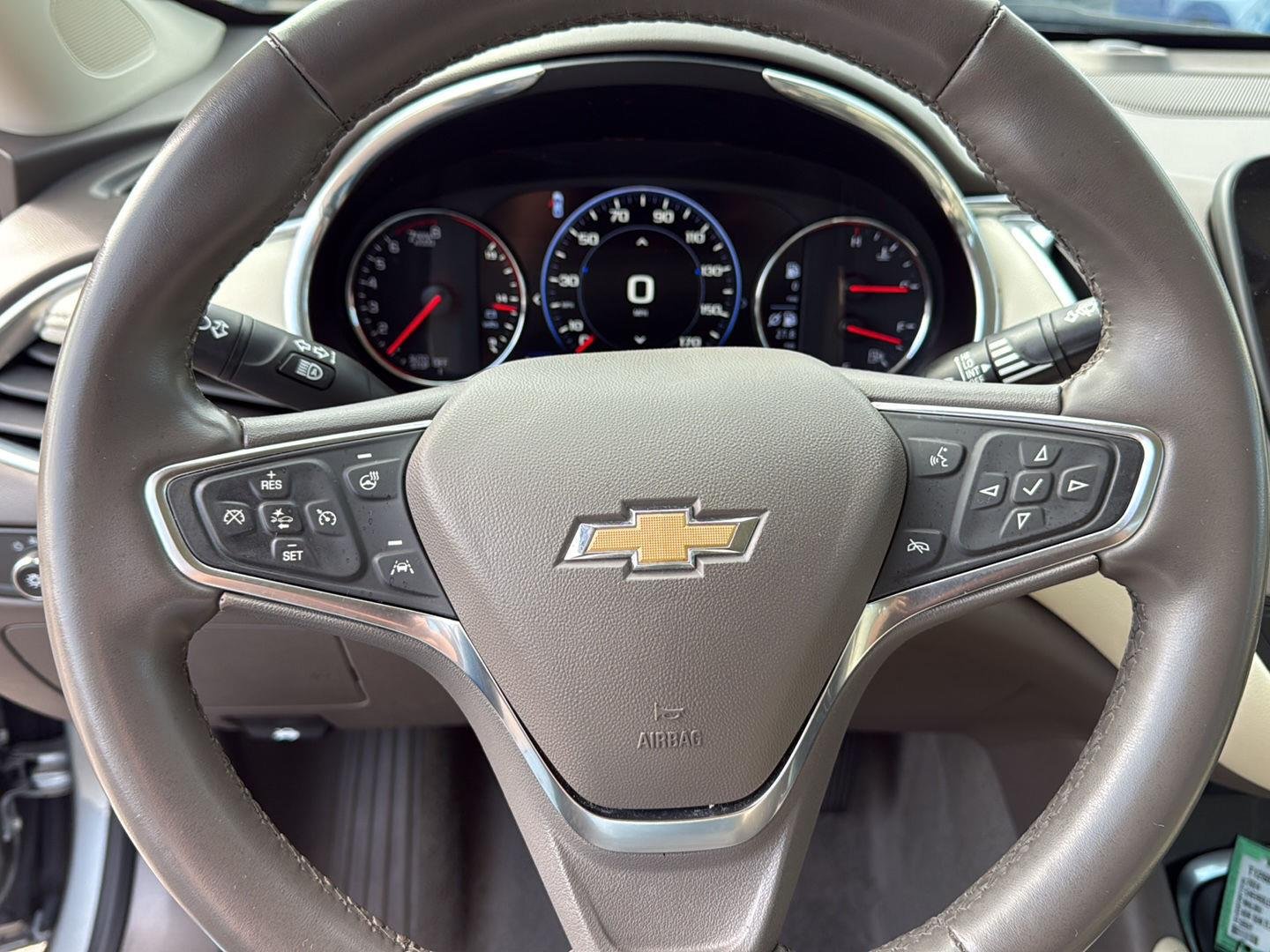 Used 2024 Sterling Gray Metallic Chevrolet LT image 18