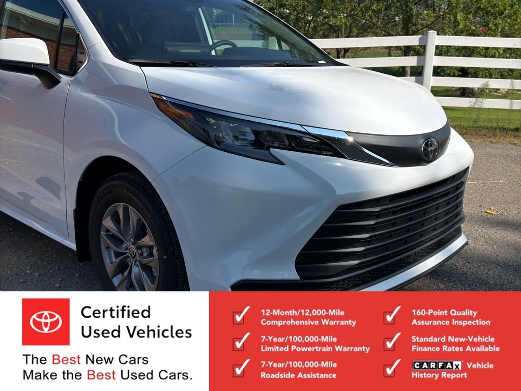 Used 2026 Ice Cap Toyota LE image 9