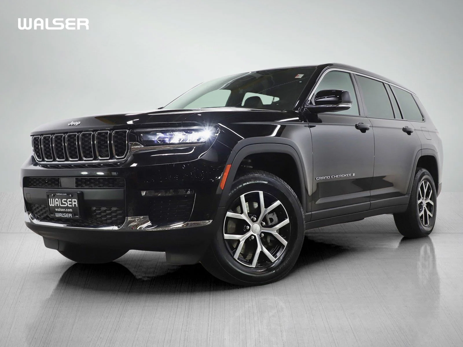 2025 Jeep Grand Cherokee L Limited 4x4's photo