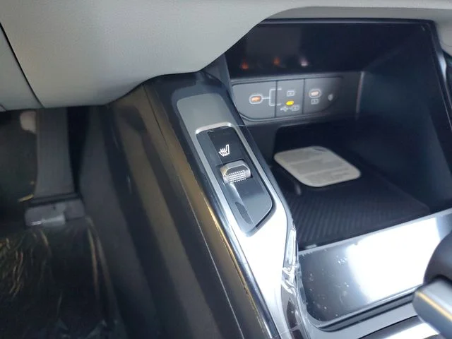 2026 Kia Sorento S - Photo 24