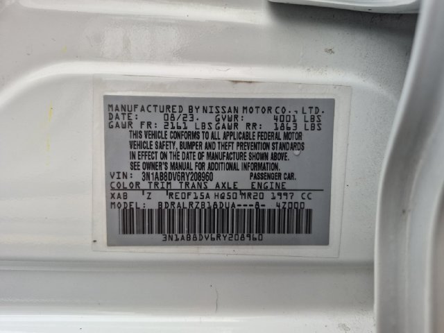 Certified Used 2024 White Nissan SR image 28