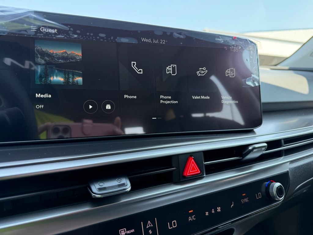 New 2026 Wolf Gray Kia S image 27