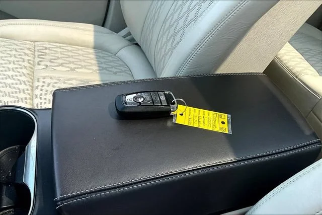 Used 2020  Lincoln Black Label image 33